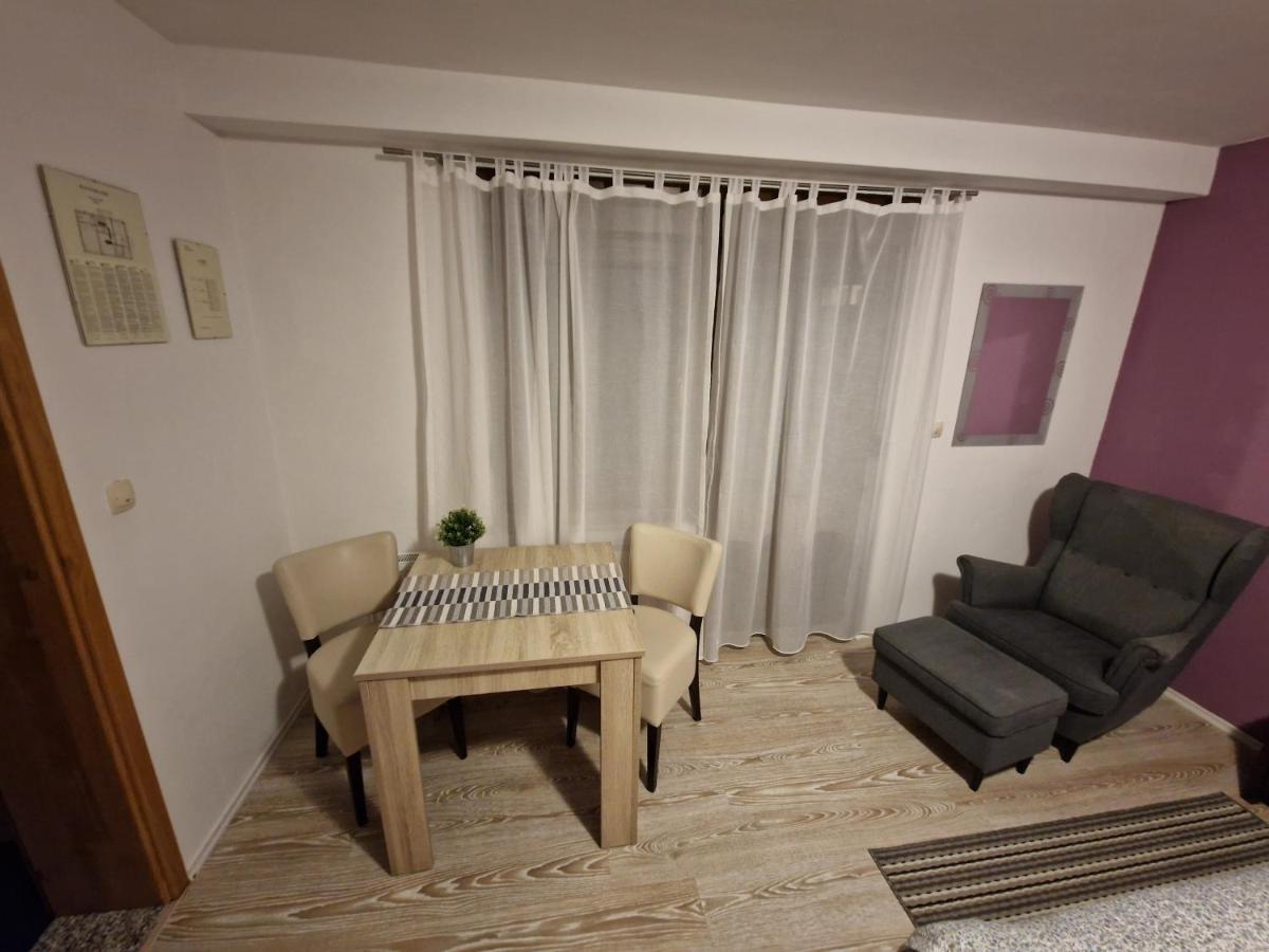 Guest House Wolf II Plitvicka Jezera Exterior foto